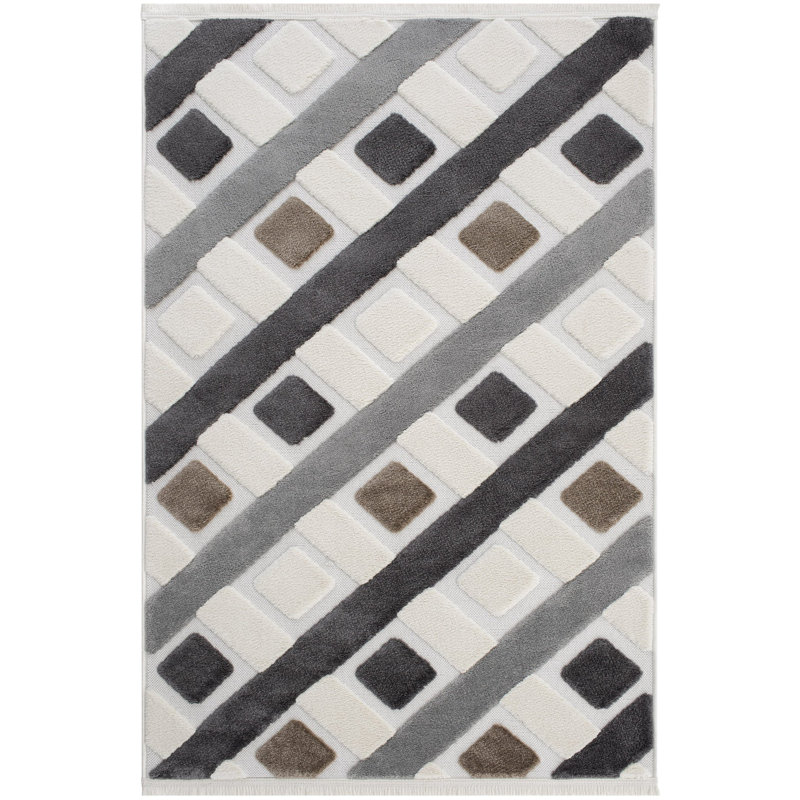 Roben Machine Made Indoor / Outdoor Area Rug, Rectangle 5'3" x 8'2"