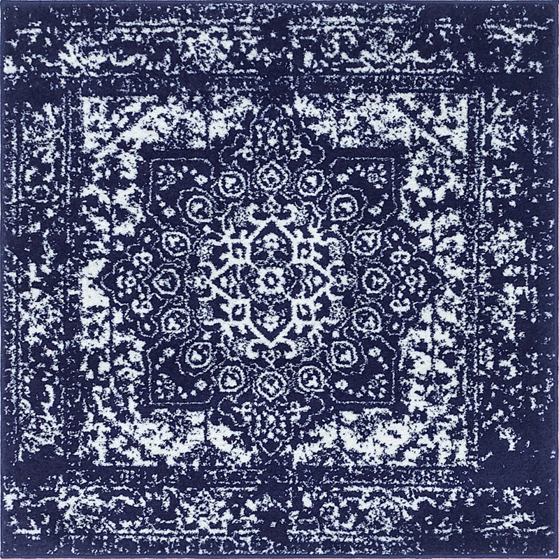 Tapis traditionnel Endesha, Carré 4 pi