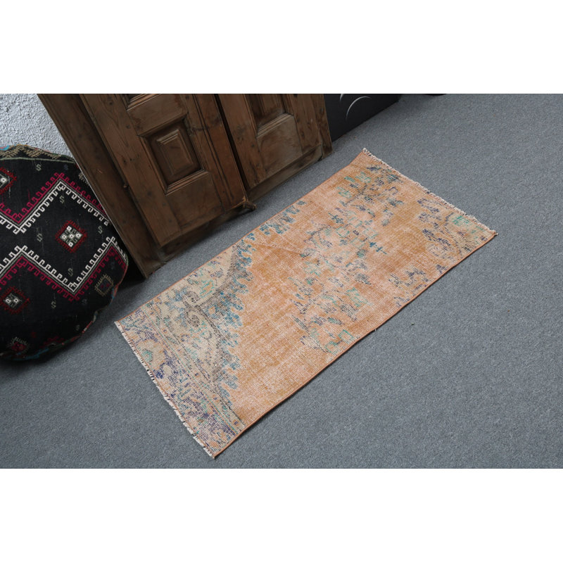 Le tapis oriental rétro de style turc ajoute un charme bohémien à votre cuisine grâce à son motif unique