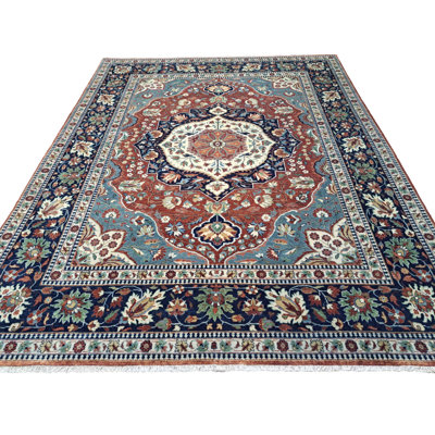 Nouveau tapis noué à la main 8 pi x 10 pi avec motif Heriz antique. 100% laine
