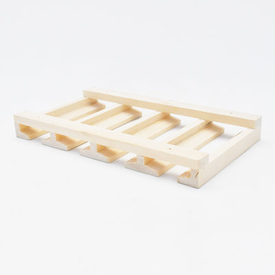 Tablette flottante en bois d'épinette Abdiel