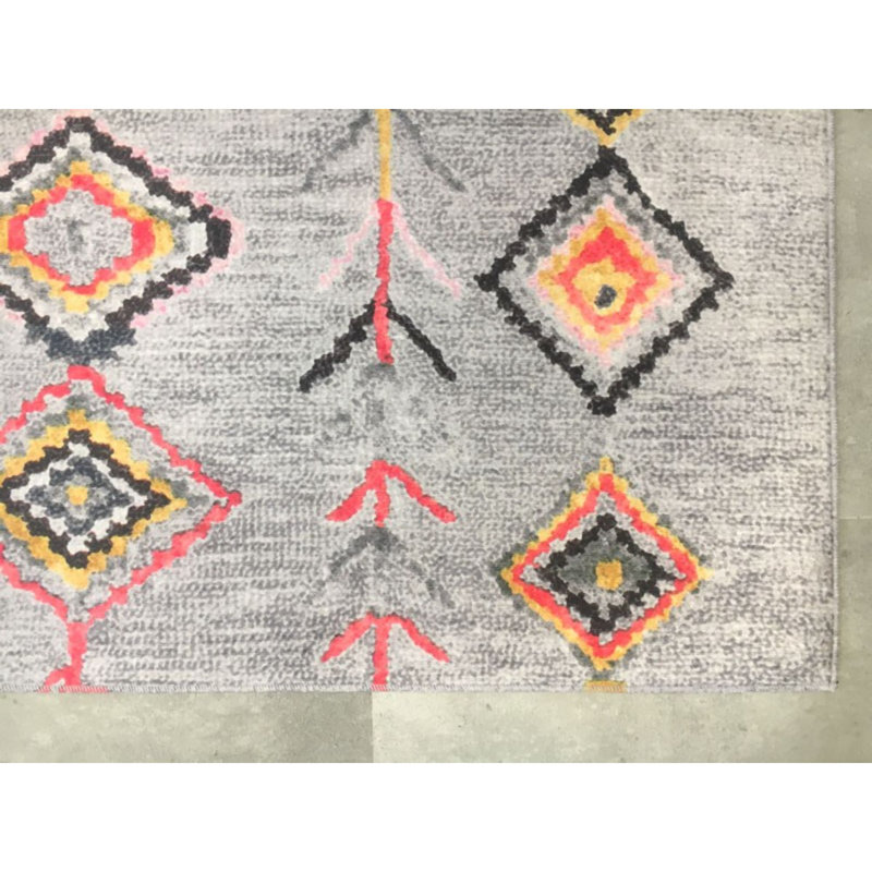 Tapis gris / rouge / orange en polypropylène tissé à la machine Edonis, Rectangle 2 pi 7 po x 4 pi 11 po