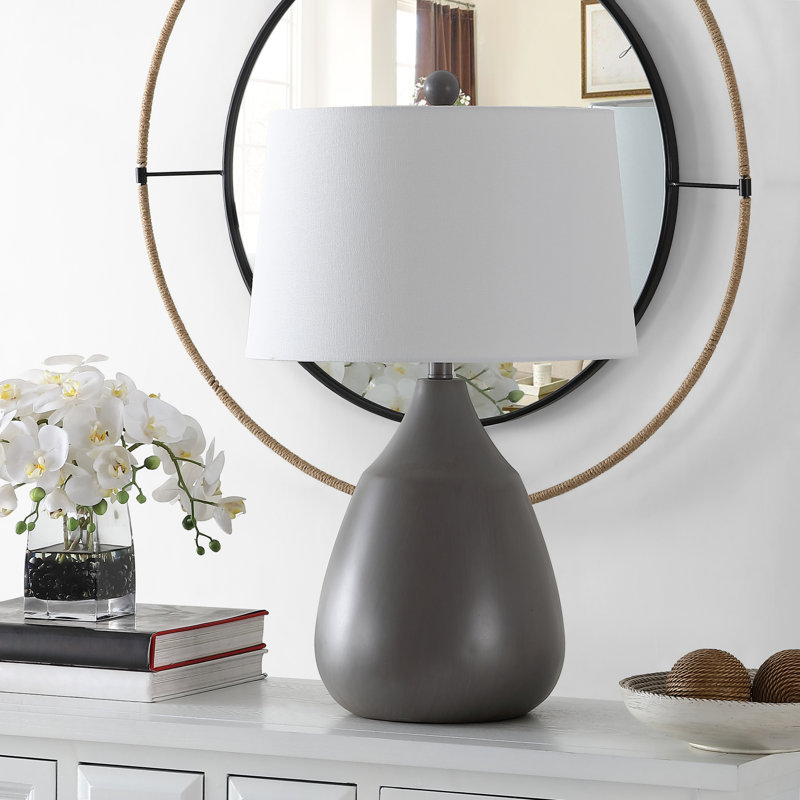 Ilmie Resin Table Lamp