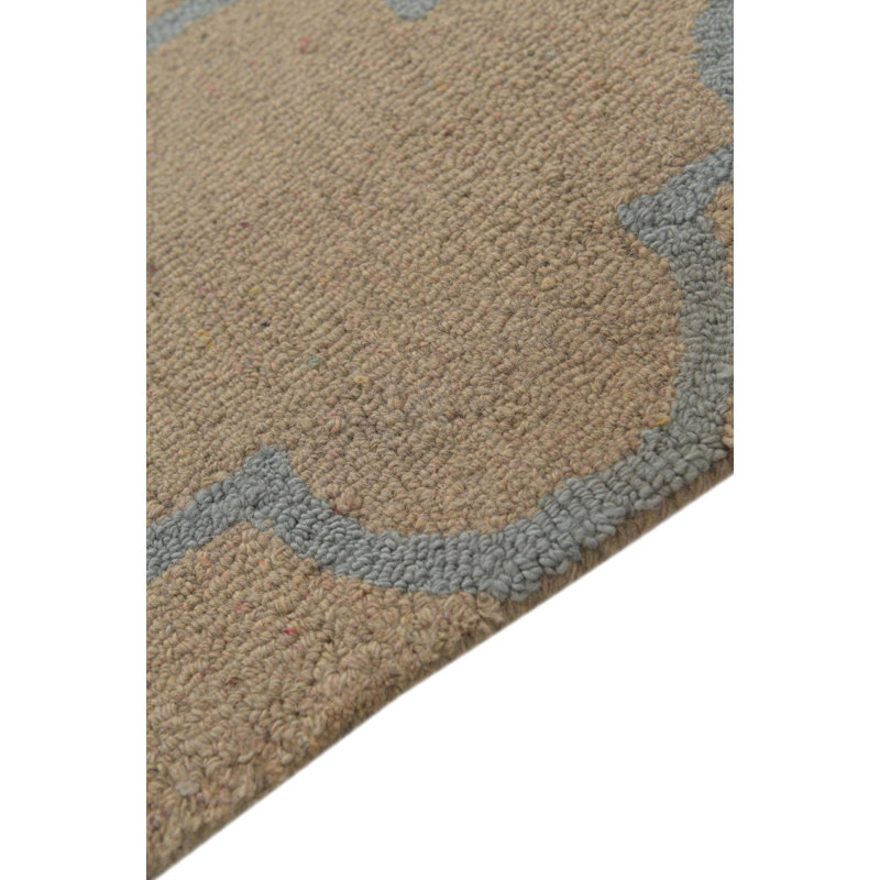 Tapis taupe 5 pi x 8 pi 1 po
