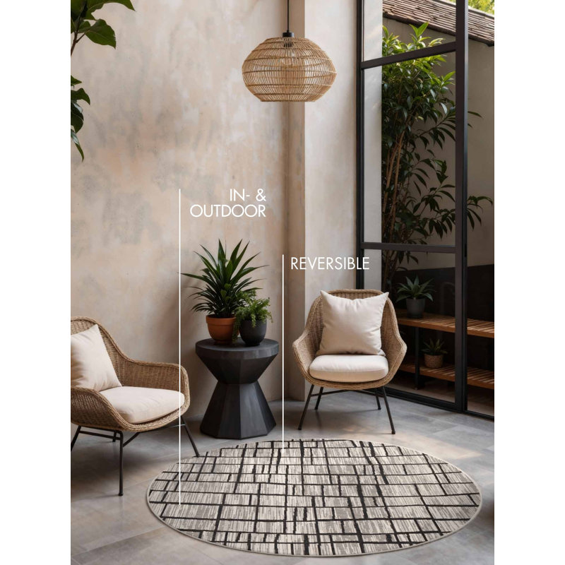 Round Deslie Geometric 200cm X 200cm Indoor / Outdoor Area Rug, Black
