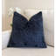 Housse de coussin en velours crocodile-130505621-130505622