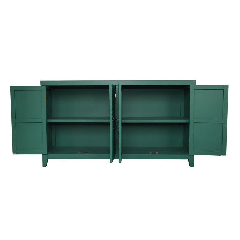 Buffet en bois avec 4 portes