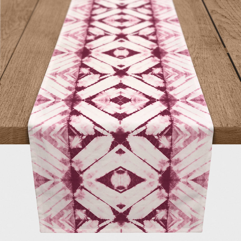 Chemin de table Maghull Diamond Shibori, 72 po x 16 po, Bourgogne