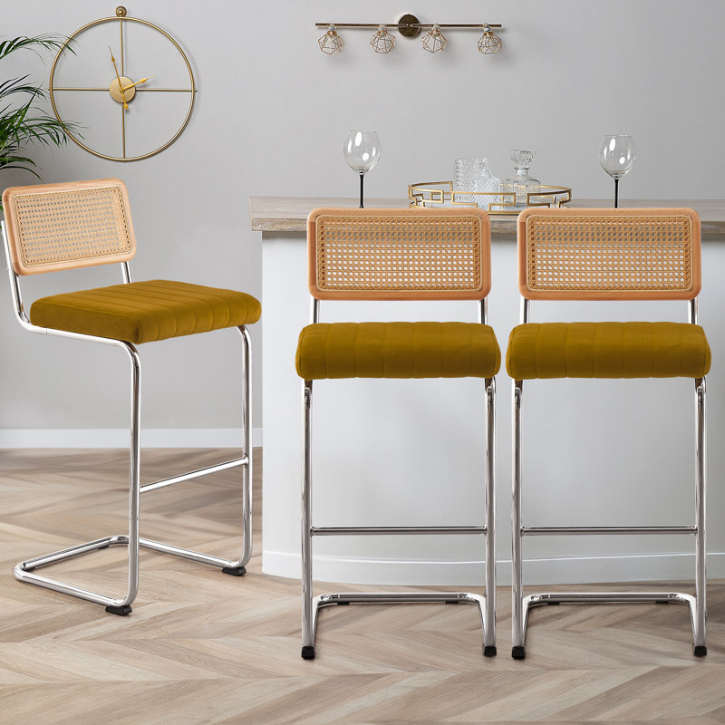 Tabouret de bar et de comptoir en velours Georgios, Velours jaune / cadre argenté