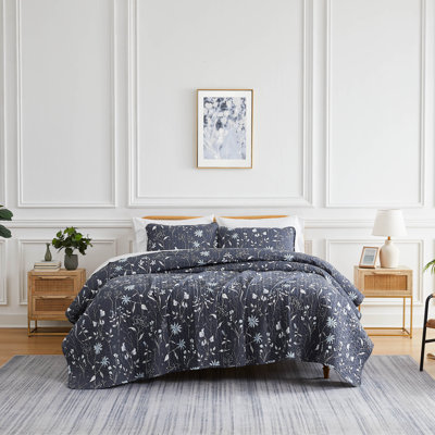 Secret Meadow Microfiber Reversible Quilt Set