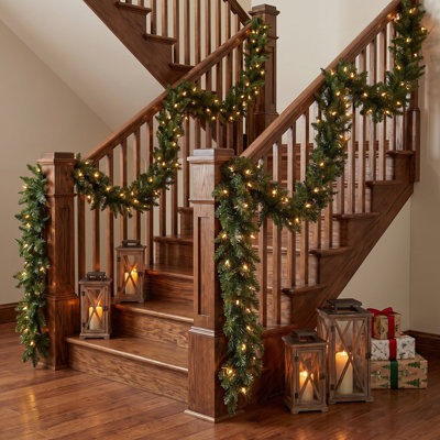 Peabody 300 " Pre-Lit Mixed Greenery Garland