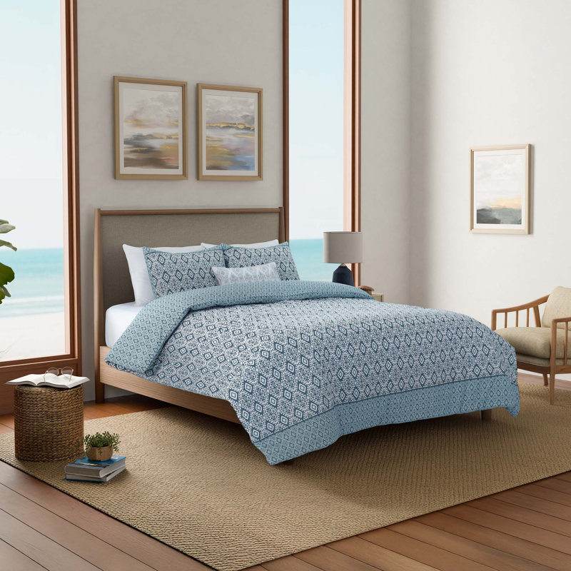 Southern Tide Summerfield Twin Jade Comforter Set, 2, Twin Comforter + 1 Standard Sham