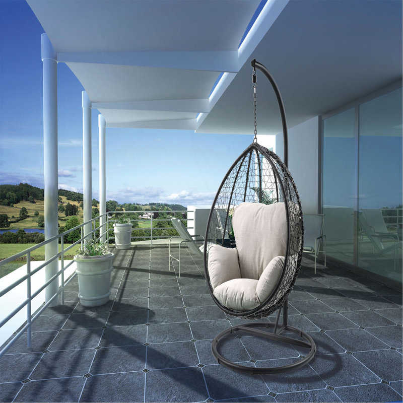 Chaise suspendue Simona en tissu beige et osier noir, Beige, Noir