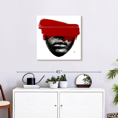 Leisha Black White Red