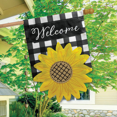 Sculpted Sunflower Burlap House Flag
