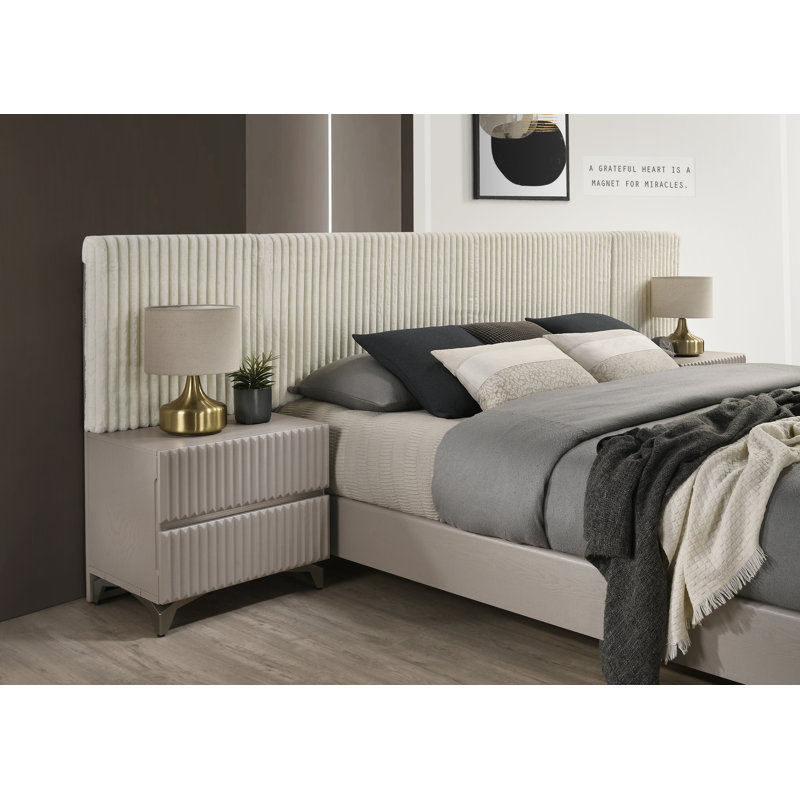 Grace K Bed, Queen