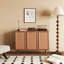 Buffet décoratif avec portes et tablettes