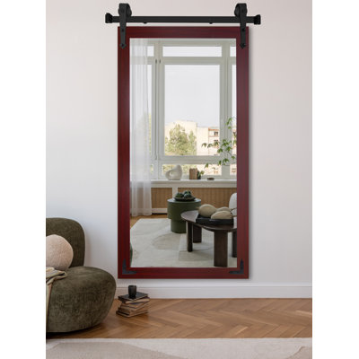 Miroir vertical moderne avec rail de porte de grange en acier et supports de coin décoratifs en métal Modern