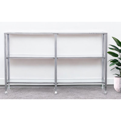 Console 49 po avec tablettes en verre patiné et argent patiné