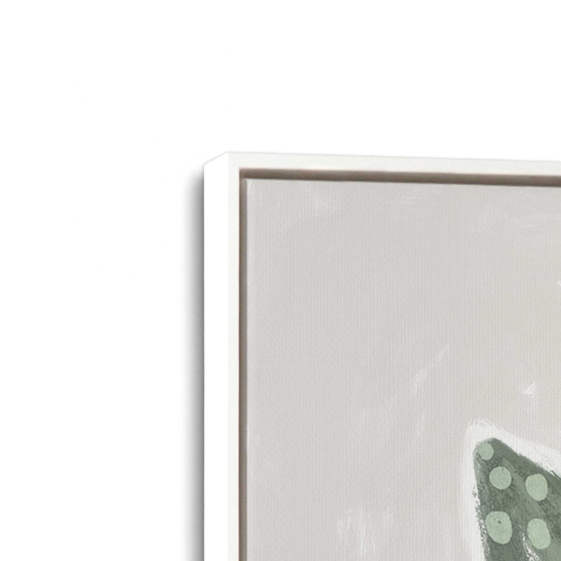 «My Grace» par Lisa Larson, reproduction d'art, L 18 po x H 24 po, Blanc, Toile avec cadre