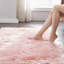 Tapis rose à poils longs Haja-780634377