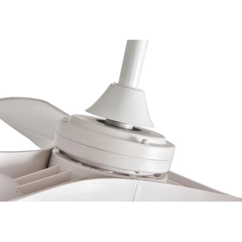 Ventilateur de plafond 52 po intérieur / extérieur blanc pour patio avec télécommande et minuterie de moteur réversible à 6 vitesses (sans lumière)