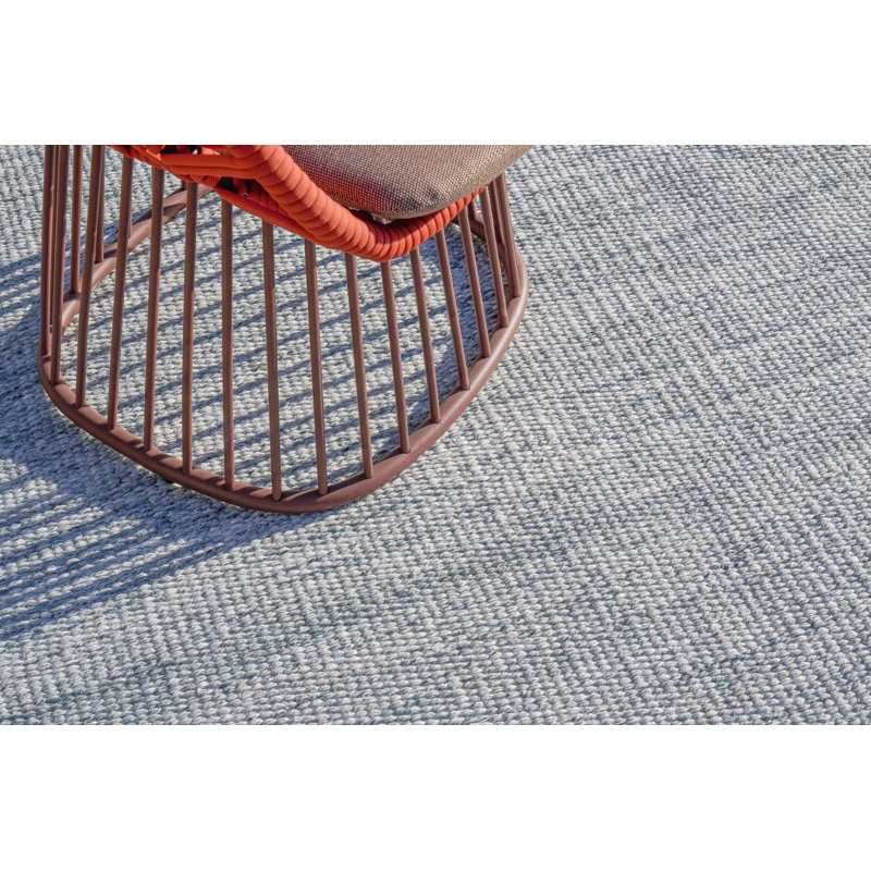 Loro Area Rug in Light Silver, Rectangle 14' x 18'