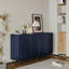 Armoire en bois laqué bleu avec 4 portes. Pour la salle à manger, le vestibule. Tablettes réglables, rangement pour la cuisine - hauteurs de tablettes