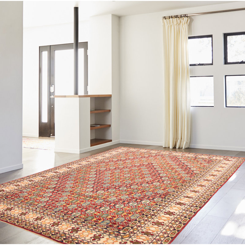 Tapis rouge Finest Ghazni 8 pi 3 po x 11 pi 11 po