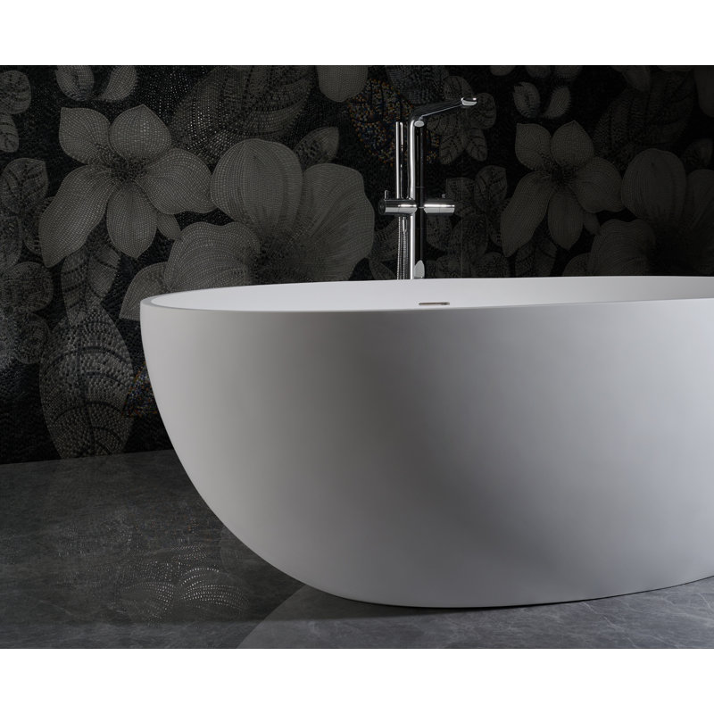 Baignoire autoportante CRESTWOOD 67 po en surface solide blanche