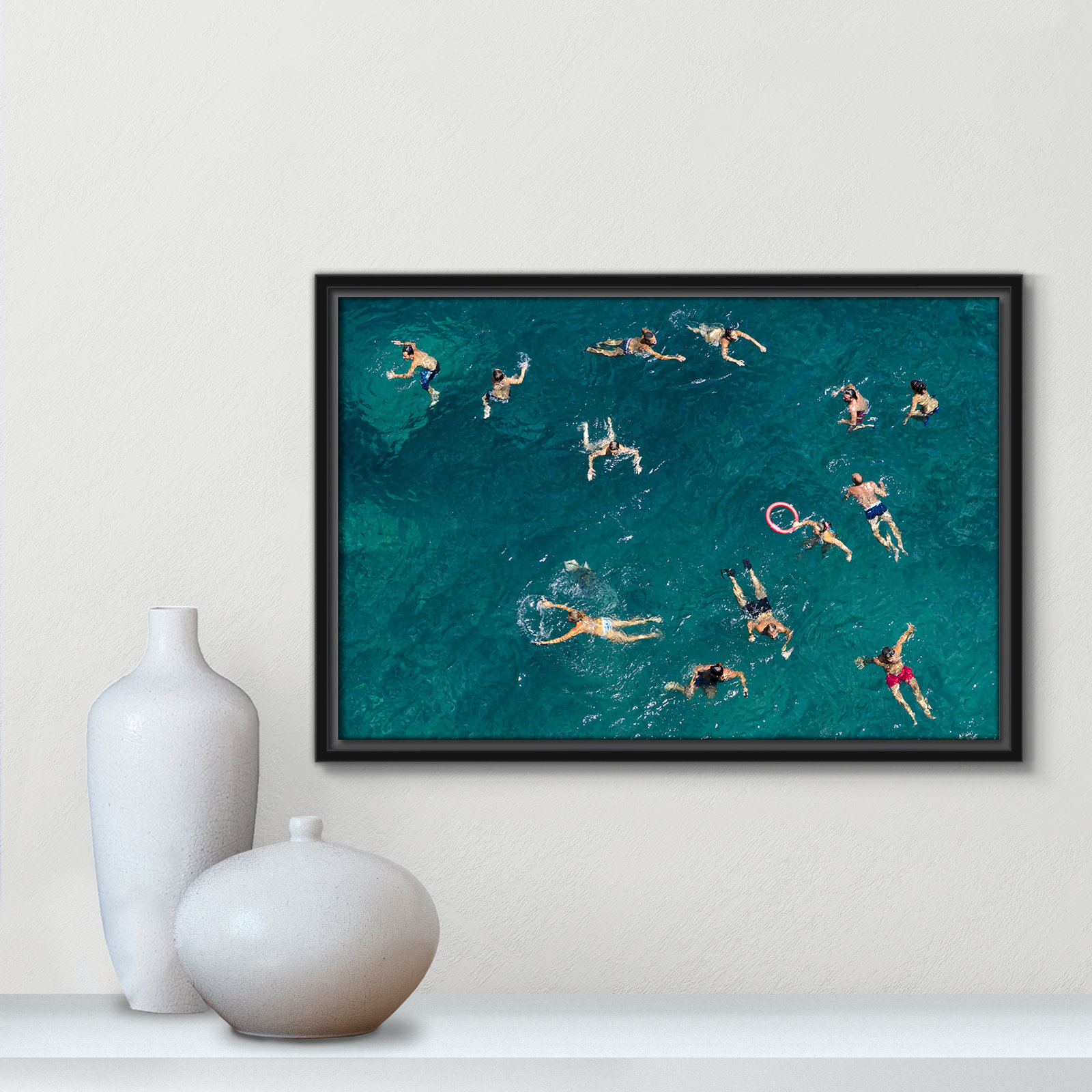 Tonti - Photograph Print, 13.5" H x 19.5" W x 2" D, Black Framed Canvas