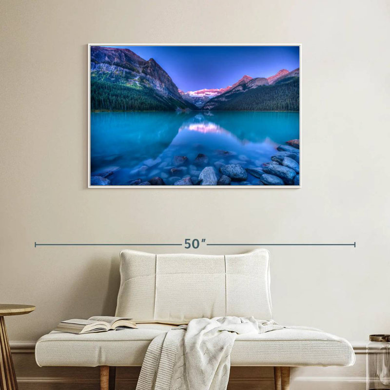 Lever de soleil magique de Lake Louise, Cadre flottant blanc, 40 po x 27 po