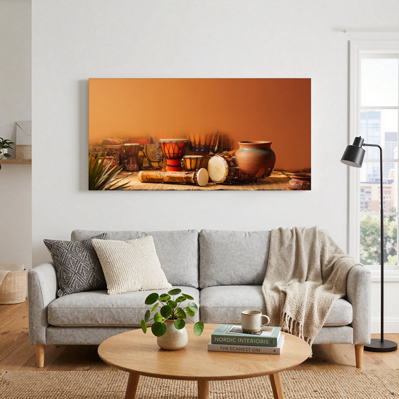 Tambour en bois et pot d'argile sur toile tendue, L 58 po x H 28 po