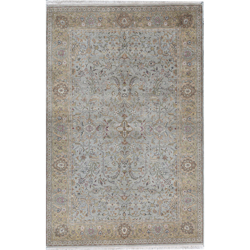 Tapis vert olive et doré de haute qualité noué à la main