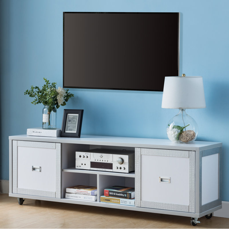Meuble télé pour téléviseur de 70 po ou moins Hebden