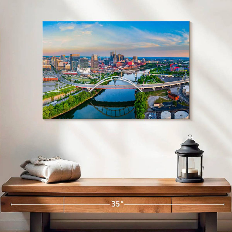 Nicci Nashville Skyline, 16" H x 24" W
