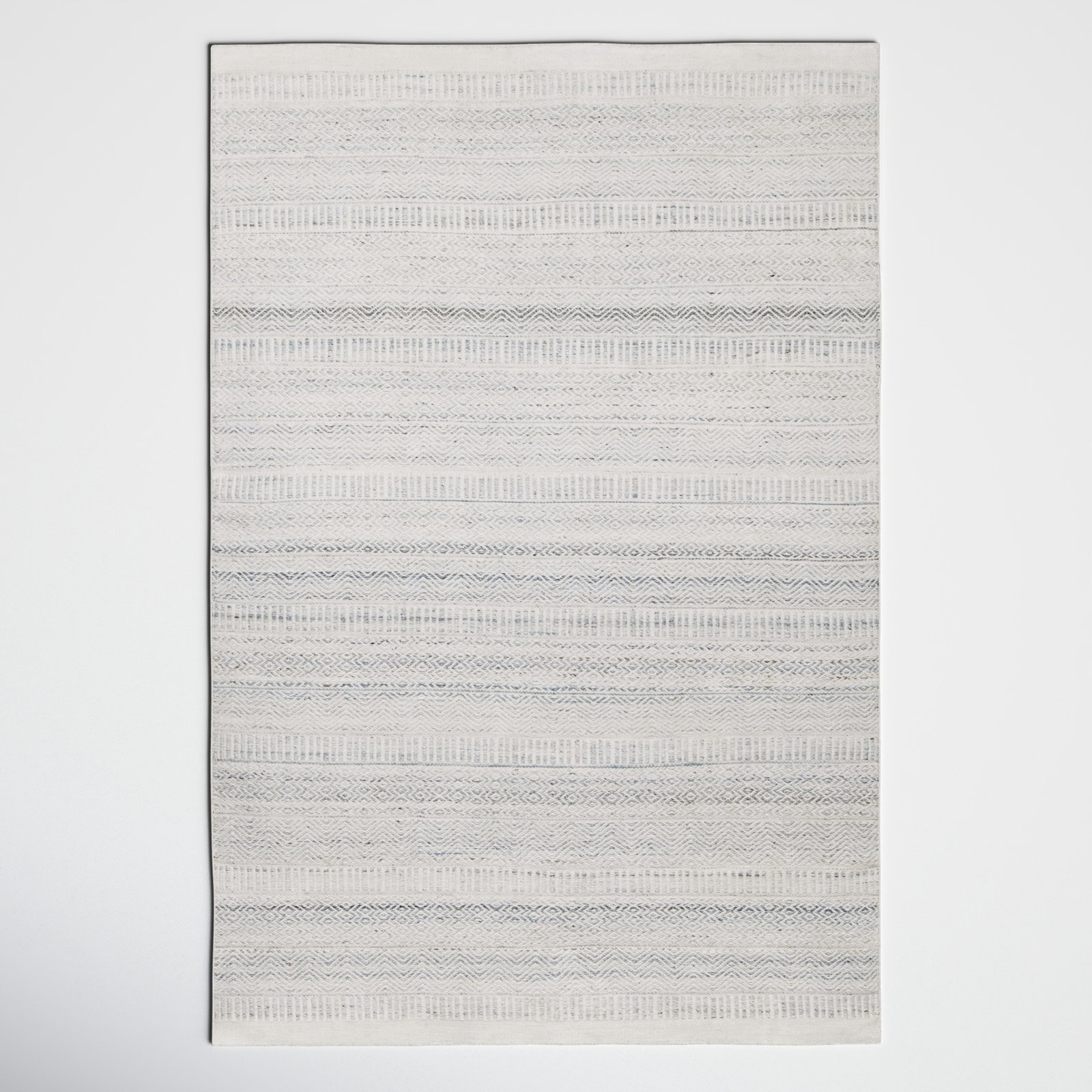 Finian Handmade Performance Light Gray Indoor/Outdoor Rug, Rectangle 4' x 6'