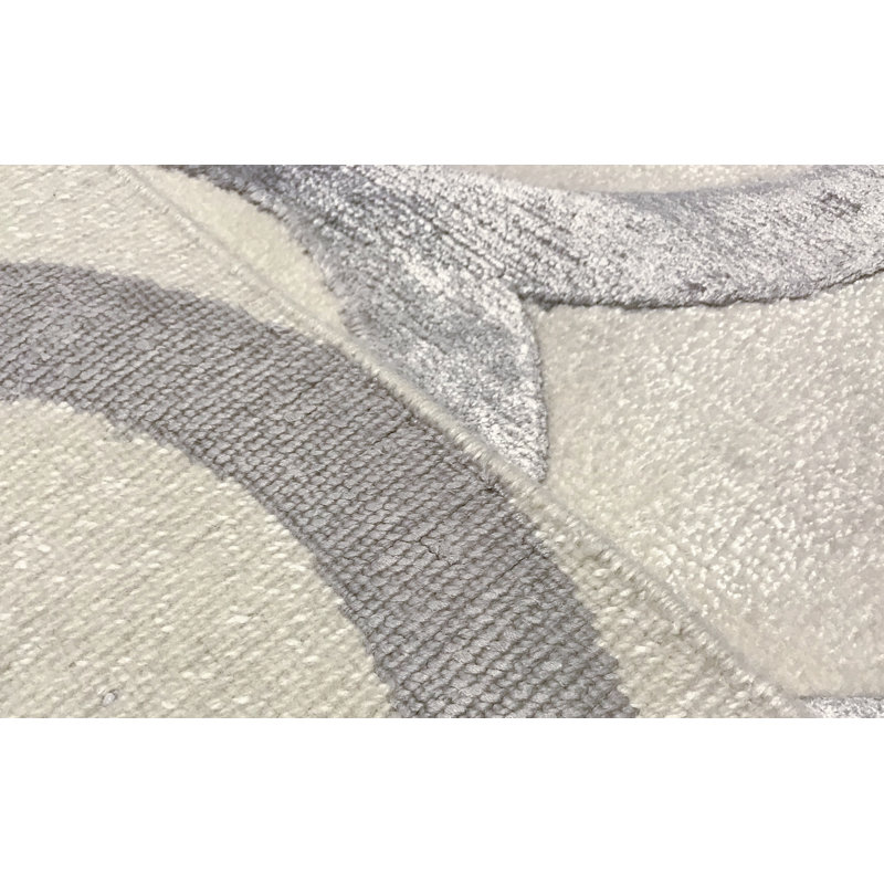 Hand-Knotted High-Quality Beige Area Rug