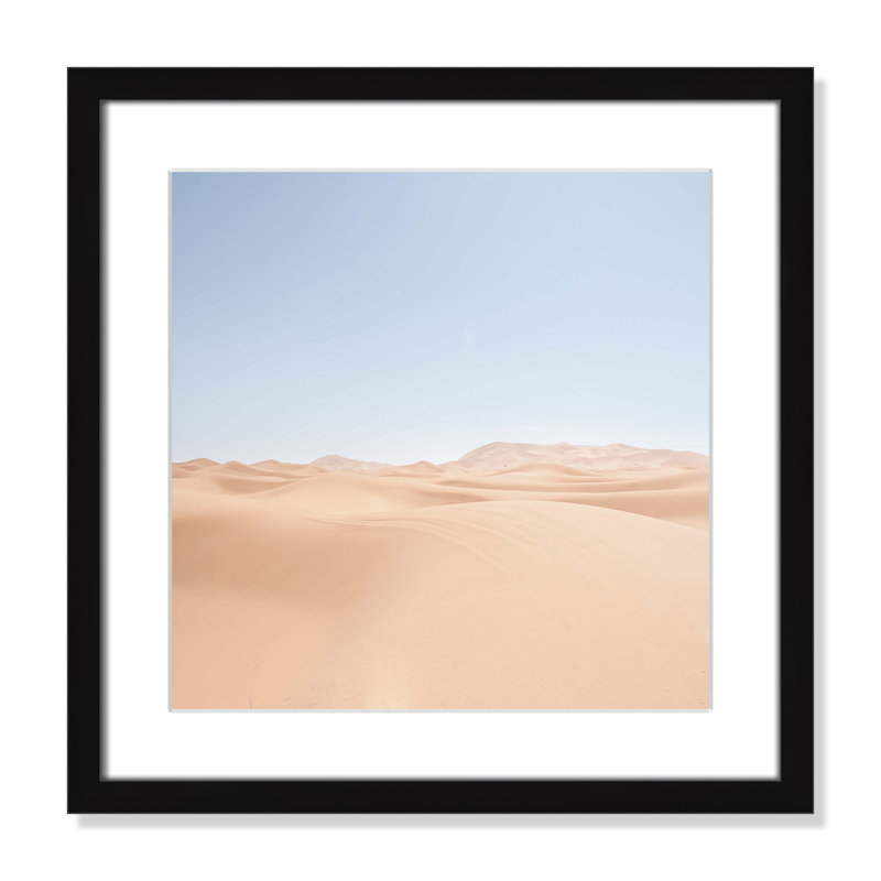 «Desert Serenity I Print» par Mark Eder, H 17 po x l 17 po x P 0,75 po, Cadre noir, Blanc