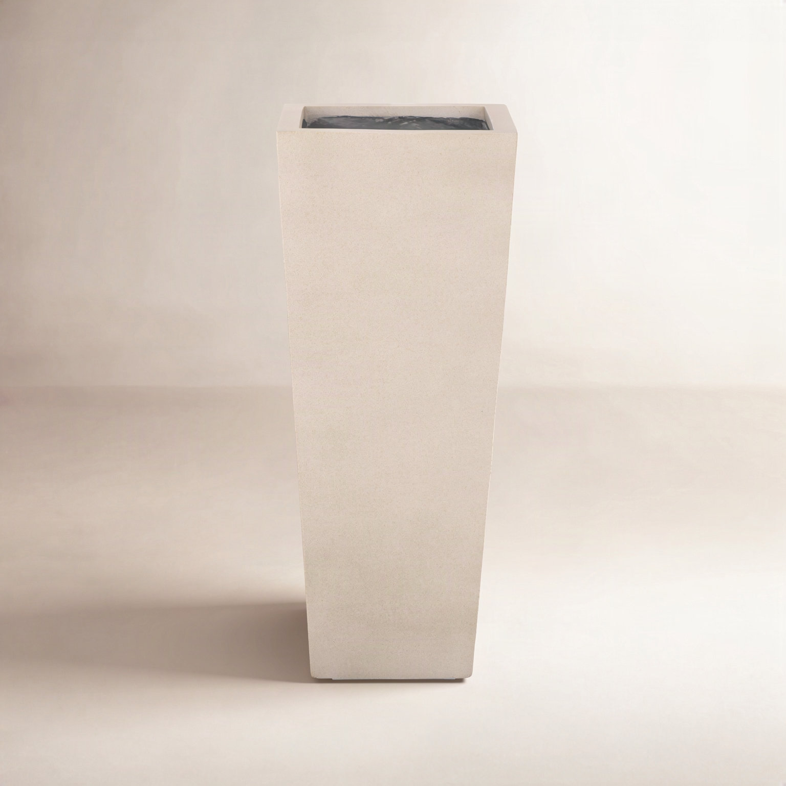 Paloma Planter, Beige