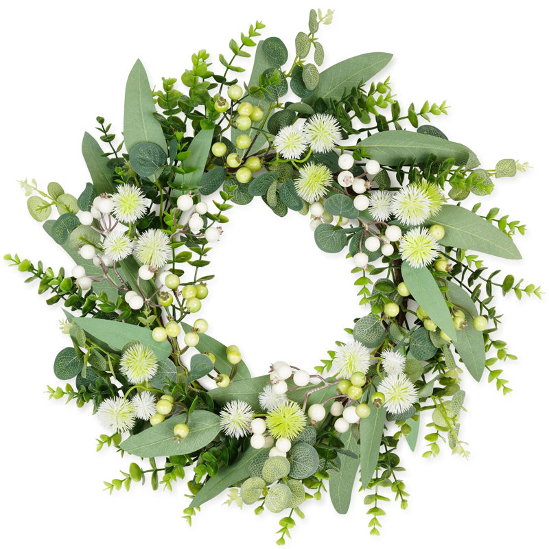 Plastic 32cm Wreath