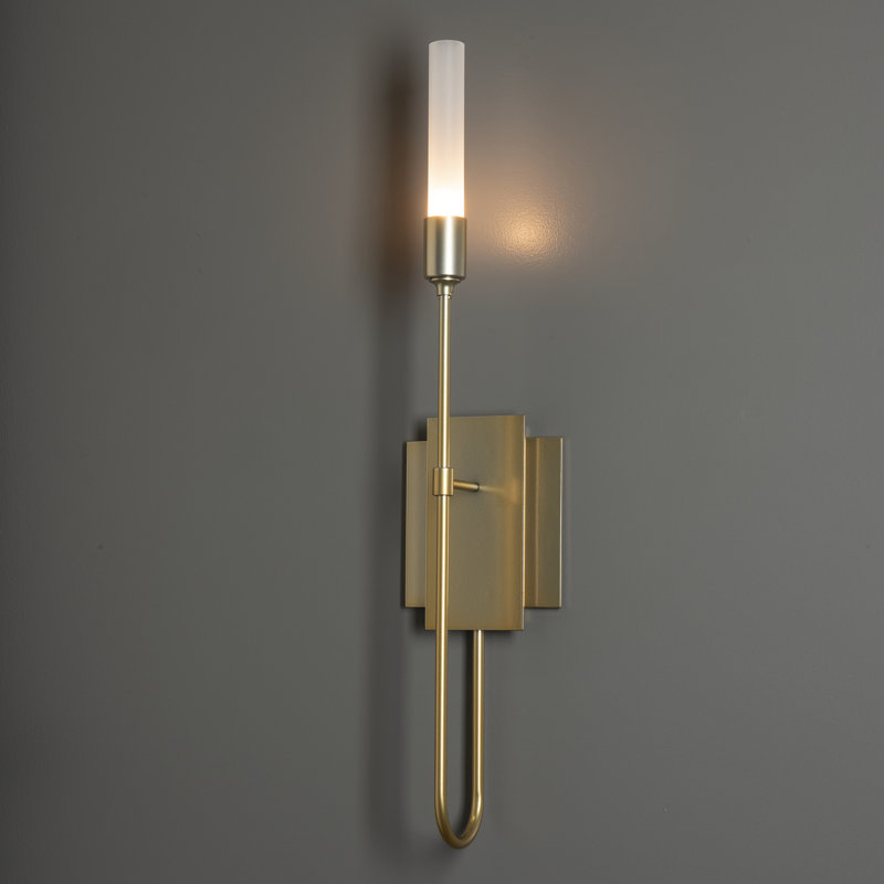 Lisse 1 - Light Wallchiere, Modern Brass