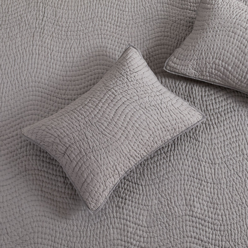 Cotton Wave Hand Stitch Voile Quilt Set, Queen Quilt + 2 Standard Shams, Silver