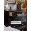 Commode noire chic avec tiroirs en métal