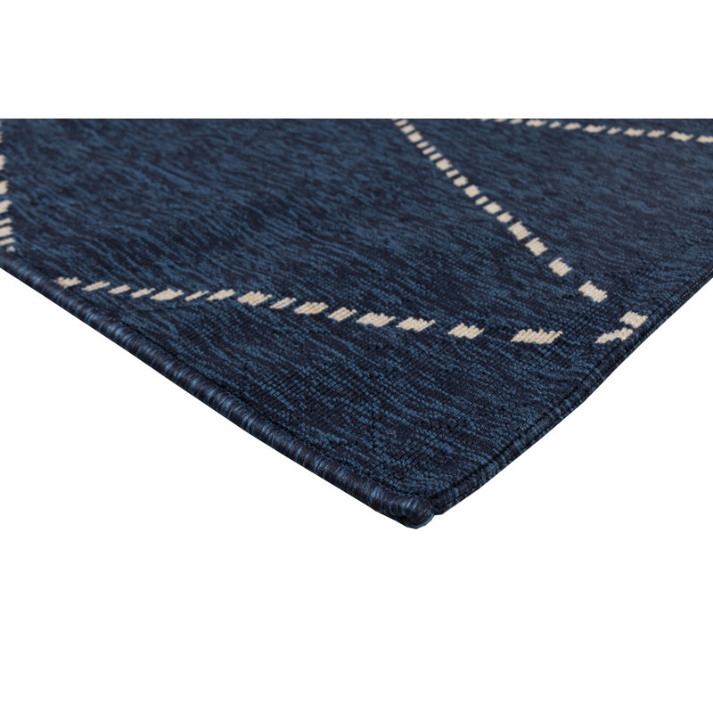 Tapis intérieur / extérieur bleu marine Aliveya, Rectangle 5 pi 3 po x 7 pi 7 po