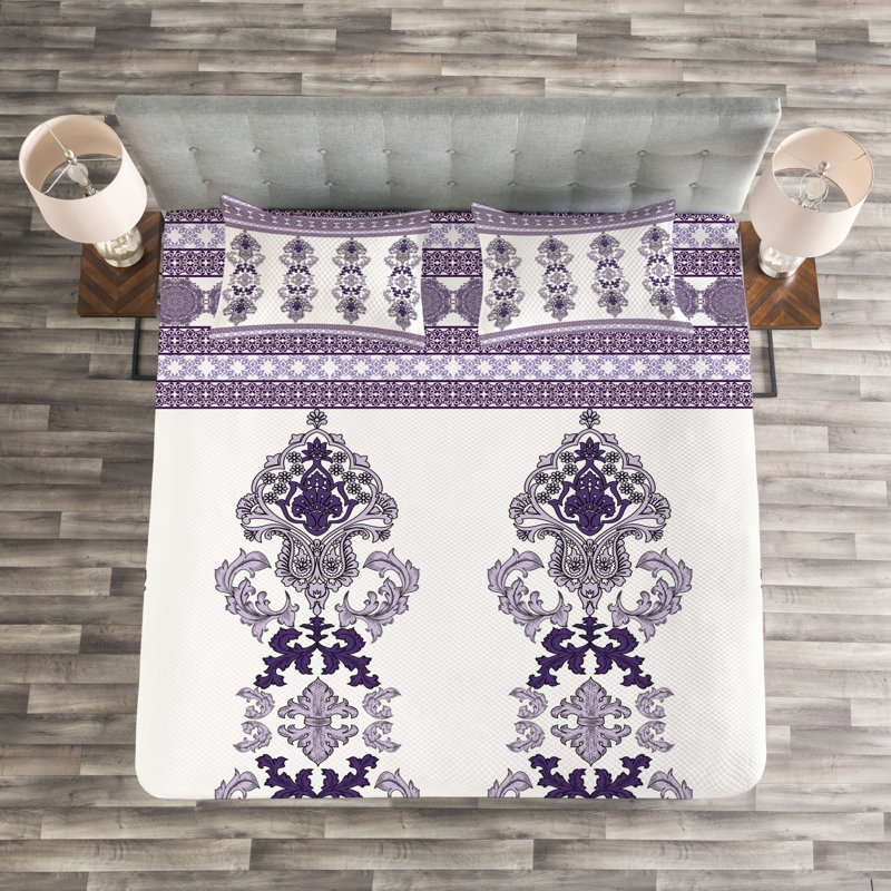 Lavender/Purple/White 100% Microfibre Bedspread, 200 x 220 cm