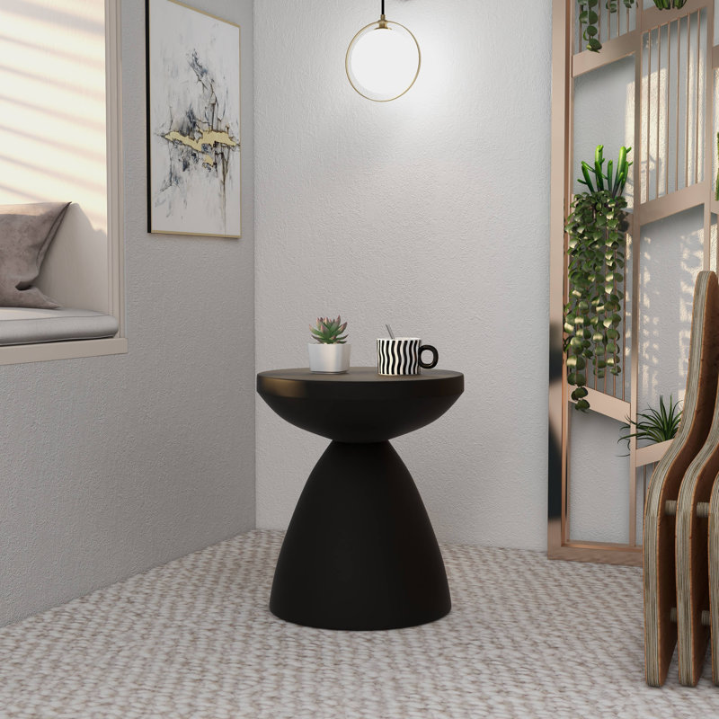 Table de bout Gerstuvansh, Noir
