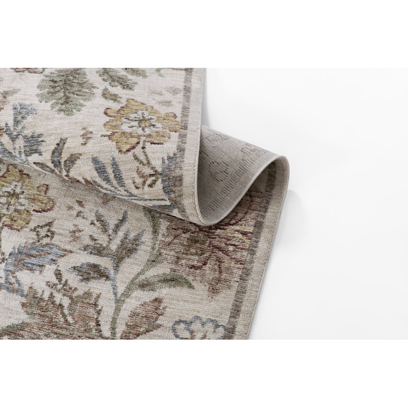 Tapis traditionnel ivoire en polyester Simmonsville 5 pi 3 po x 7 pi 6 po, 5 pi 3 po x 7 pi 6 po