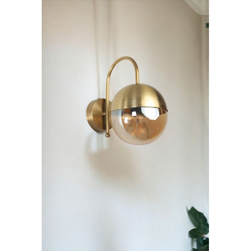 Adrell LED Wallchiere