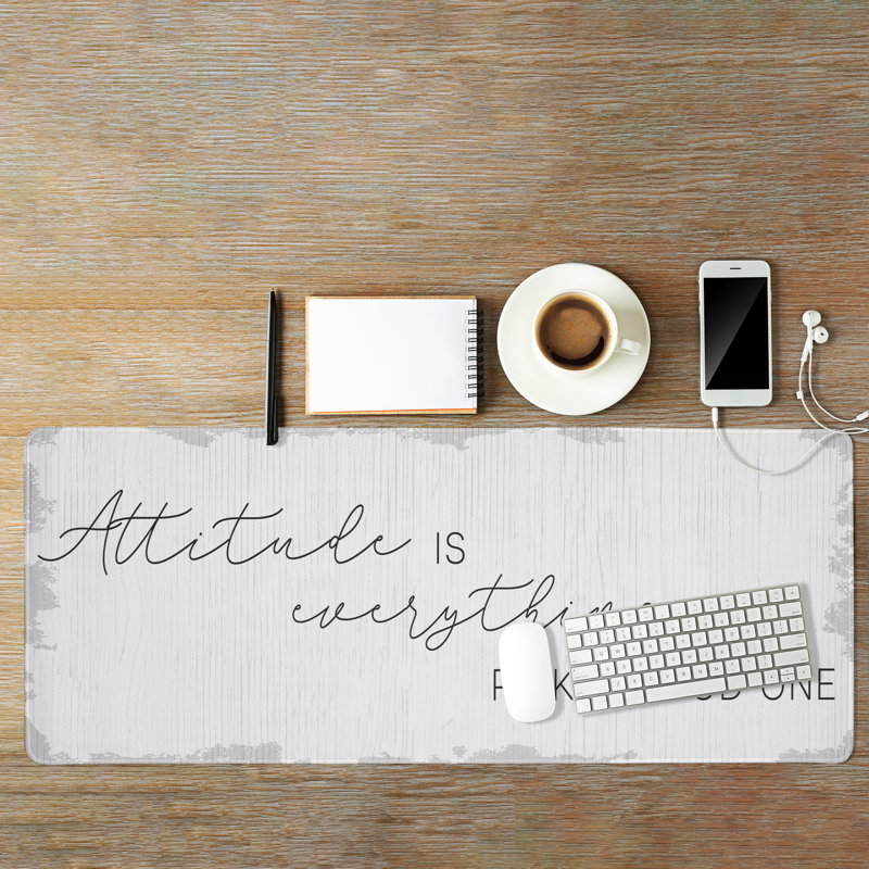 Tapis de bureau imprimé Pick A Good Attitude, design par Lil 'Rue, 40 x 16